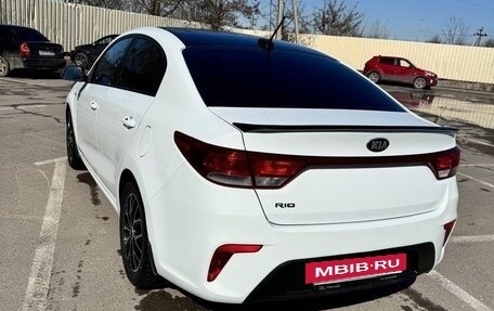 KIA Rio IV, 2017 год, 1 250 000 рублей, 4 фотография