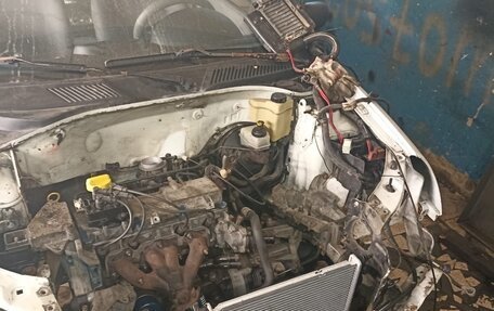 Renault Symbol I, 2002 год, 330 000 рублей, 23 фотография