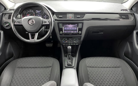 Skoda Rapid I, 2018 год, 1 299 000 рублей, 15 фотография