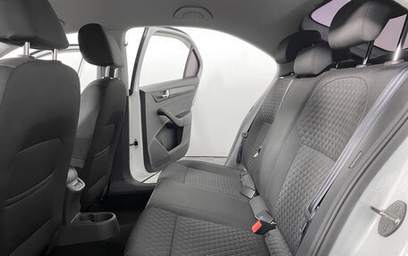 Skoda Rapid I, 2018 год, 1 299 000 рублей, 12 фотография