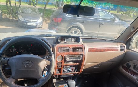 Toyota Land Cruiser Prado 90 рестайлинг, 2000 год, 585 000 рублей, 9 фотография