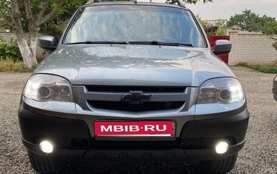 Chevrolet Niva I рестайлинг, 2015 год, 810 000 рублей, 1 фотография