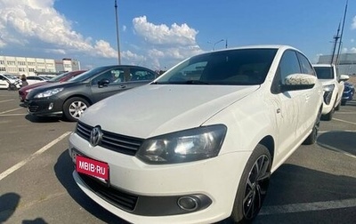 Volkswagen Polo VI (EU Market), 2015 год, 835 000 рублей, 1 фотография