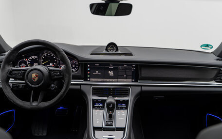 Porsche Panamera II рестайлинг, 2023 год, 14 880 000 рублей, 16 фотография