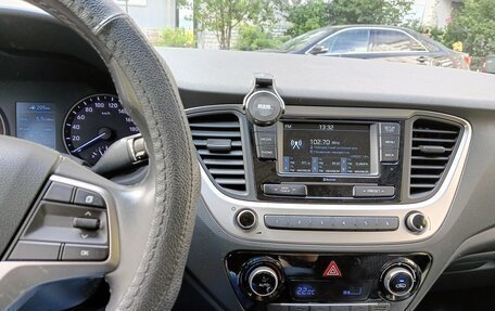 Hyundai Solaris II рестайлинг, 2017 год, 1 170 000 рублей, 6 фотография