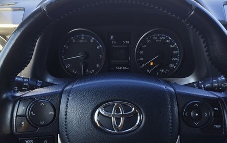 Toyota RAV4, 2015 год, 1 990 000 рублей, 17 фотография