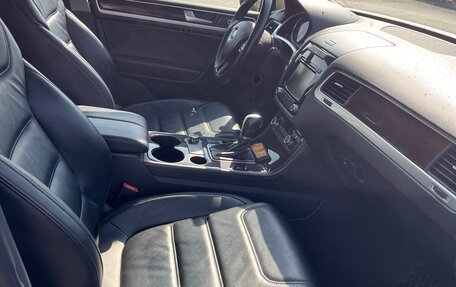 Volkswagen Touareg III, 2014 год, 2 750 000 рублей, 7 фотография