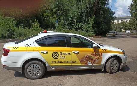 Skoda Octavia, 2019 год, 1 200 000 рублей, 5 фотография