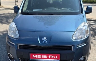 Peugeot Partner II рестайлинг 2, 2012 год, 800 000 рублей, 1 фотография