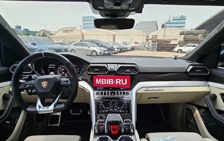 Lamborghini Urus I, 2022 год, 24 990 000 рублей, 16 фотография