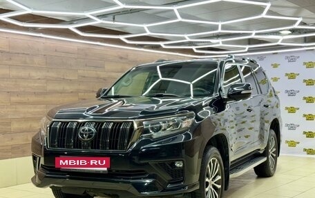 Toyota Land Cruiser Prado 150 рестайлинг 2, 2021 год, 7 500 000 рублей, 3 фотография