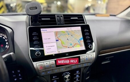 Toyota Land Cruiser Prado 150 рестайлинг 2, 2021 год, 7 500 000 рублей, 18 фотография