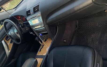 Toyota Camry, 2007 год, 1 100 000 рублей, 14 фотография