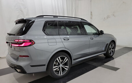 BMW X7, 2022 год, 10 800 000 рублей, 2 фотография