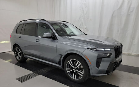 BMW X7, 2022 год, 10 800 000 рублей, 3 фотография