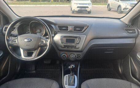 KIA Rio III рестайлинг, 2014 год, 890 000 рублей, 18 фотография