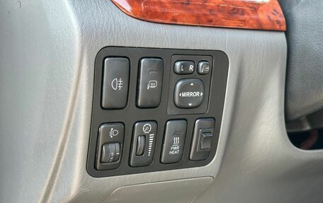 Toyota Land Cruiser Prado 120 рестайлинг, 2003 год, 1 499 000 рублей, 17 фотография
