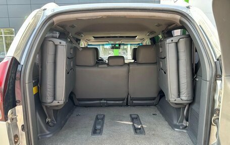 Toyota Land Cruiser Prado 120 рестайлинг, 2003 год, 1 499 000 рублей, 20 фотография