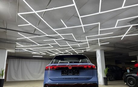 Volkswagen Tiguan, 2024 год, 4 500 000 рублей, 11 фотография