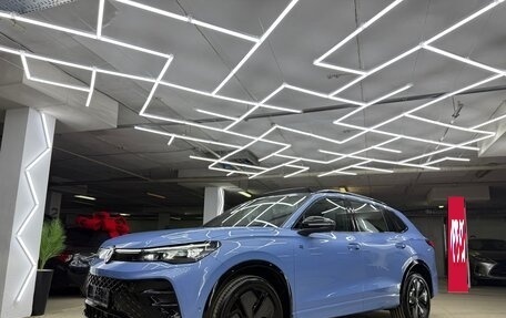 Volkswagen Tiguan, 2024 год, 4 500 000 рублей, 6 фотография