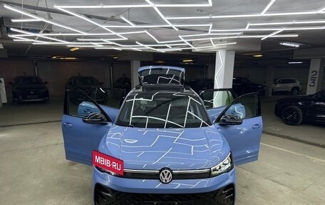 Volkswagen Tiguan, 2024 год, 4 500 000 рублей, 16 фотография