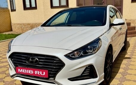 Hyundai Sonata VII, 2019 год, 1 970 000 рублей, 2 фотография