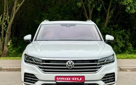 Volkswagen Touareg III, 2018 год, 5 100 000 рублей, 2 фотография