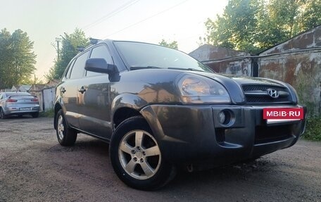 Hyundai Tucson III, 2007 год, 740 000 рублей, 2 фотография