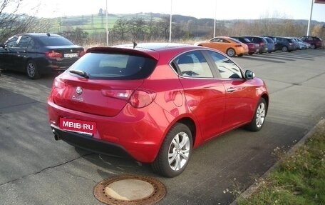 Alfa Romeo Giulietta, 2010 год, 950 000 рублей, 25 фотография