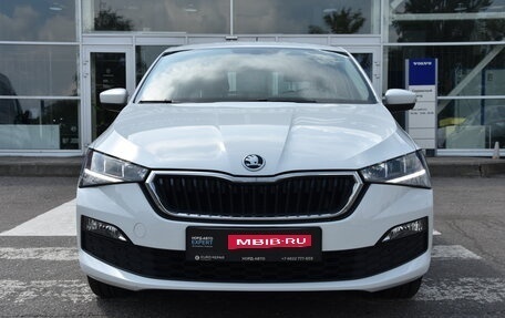 Skoda Rapid II, 2021 год, 1 750 000 рублей, 2 фотография