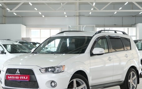 Mitsubishi Outlander III рестайлинг 3, 2011 год, 1 449 000 рублей, 4 фотография
