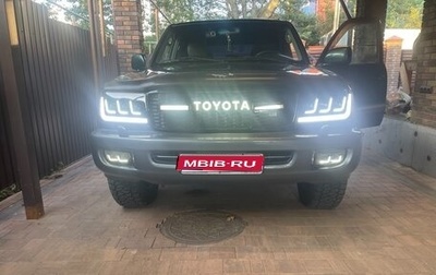 Toyota Land Cruiser 100 рестайлинг 2, 2005 год, 1 900 000 рублей, 1 фотография