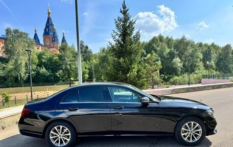 Mercedes-Benz E-Класс, 2018 год, 2 180 000 рублей, 3 фотография