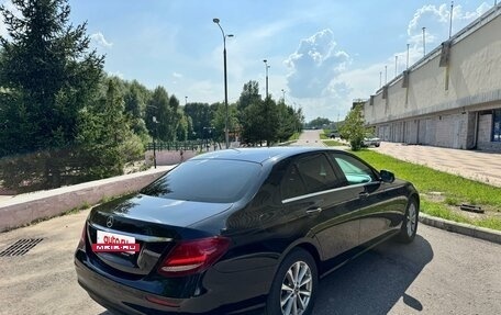 Mercedes-Benz E-Класс, 2018 год, 2 180 000 рублей, 4 фотография