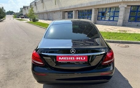 Mercedes-Benz E-Класс, 2018 год, 2 180 000 рублей, 5 фотография