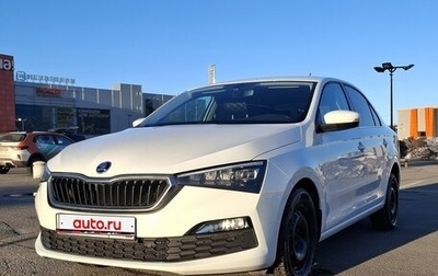 Skoda Rapid II, 2022 год, 1 800 000 рублей, 1 фотография