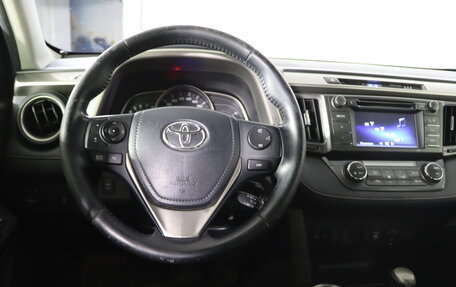 Toyota RAV4, 2015 год, 2 179 990 рублей, 10 фотография