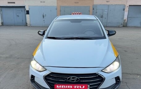 Hyundai Elantra VI рестайлинг, 2018 год, 900 000 рублей, 2 фотография