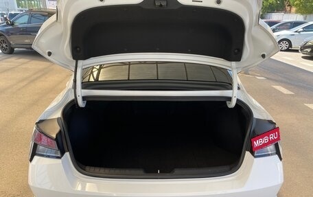 Hyundai Elantra, 2023 год, 2 097 000 рублей, 12 фотография