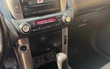 Toyota Land Cruiser Prado 150 рестайлинг 2, 2013 год, 2 550 000 рублей, 7 фотография