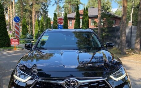 Toyota Highlander, 2025 год, 5 100 000 рублей, 2 фотография