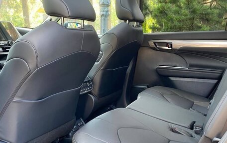 Toyota Highlander, 2025 год, 5 100 000 рублей, 17 фотография