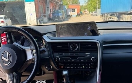 Lexus RX IV рестайлинг, 2017 год, 4 550 000 рублей, 4 фотография