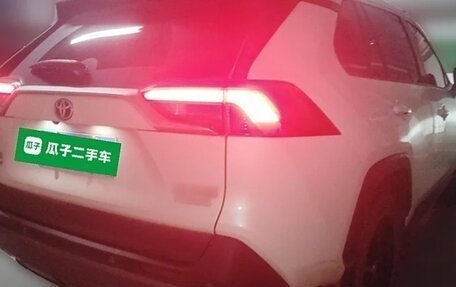 Toyota RAV4, 2021 год, 2 602 852 рублей, 6 фотография