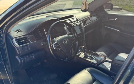 Toyota Camry, 2017 год, 2 500 000 рублей, 8 фотография