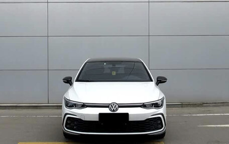 Volkswagen Golf VIII, 2022 год, 1 954 000 рублей, 3 фотография