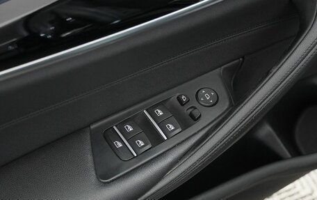 BMW 5 серия, 2017 год, 2 515 000 рублей, 18 фотография