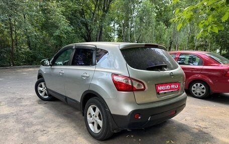 Nissan Qashqai, 2010 год, 885 000 рублей, 3 фотография