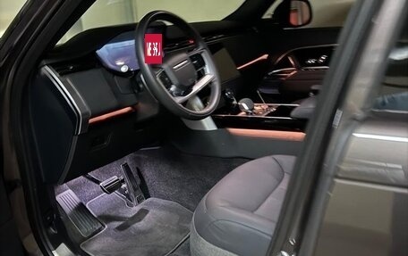 Land Rover Range Rover IV рестайлинг, 2022 год, 16 000 000 рублей, 7 фотография