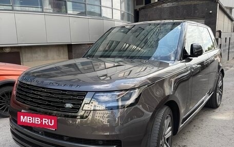 Land Rover Range Rover IV рестайлинг, 2022 год, 16 000 000 рублей, 3 фотография